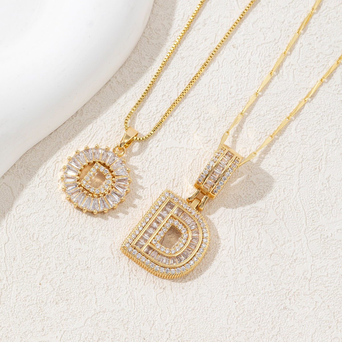 [Last Day 50% Off] 2-Pack - 18K Gold Initial Pendant Necklace（Free shipping）
