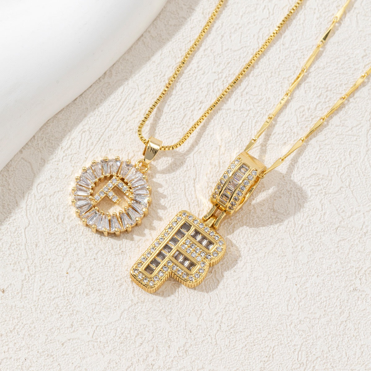 [Last Day 50% Off] 2-Pack - 18K Gold Initial Pendant Necklace（Free shipping）