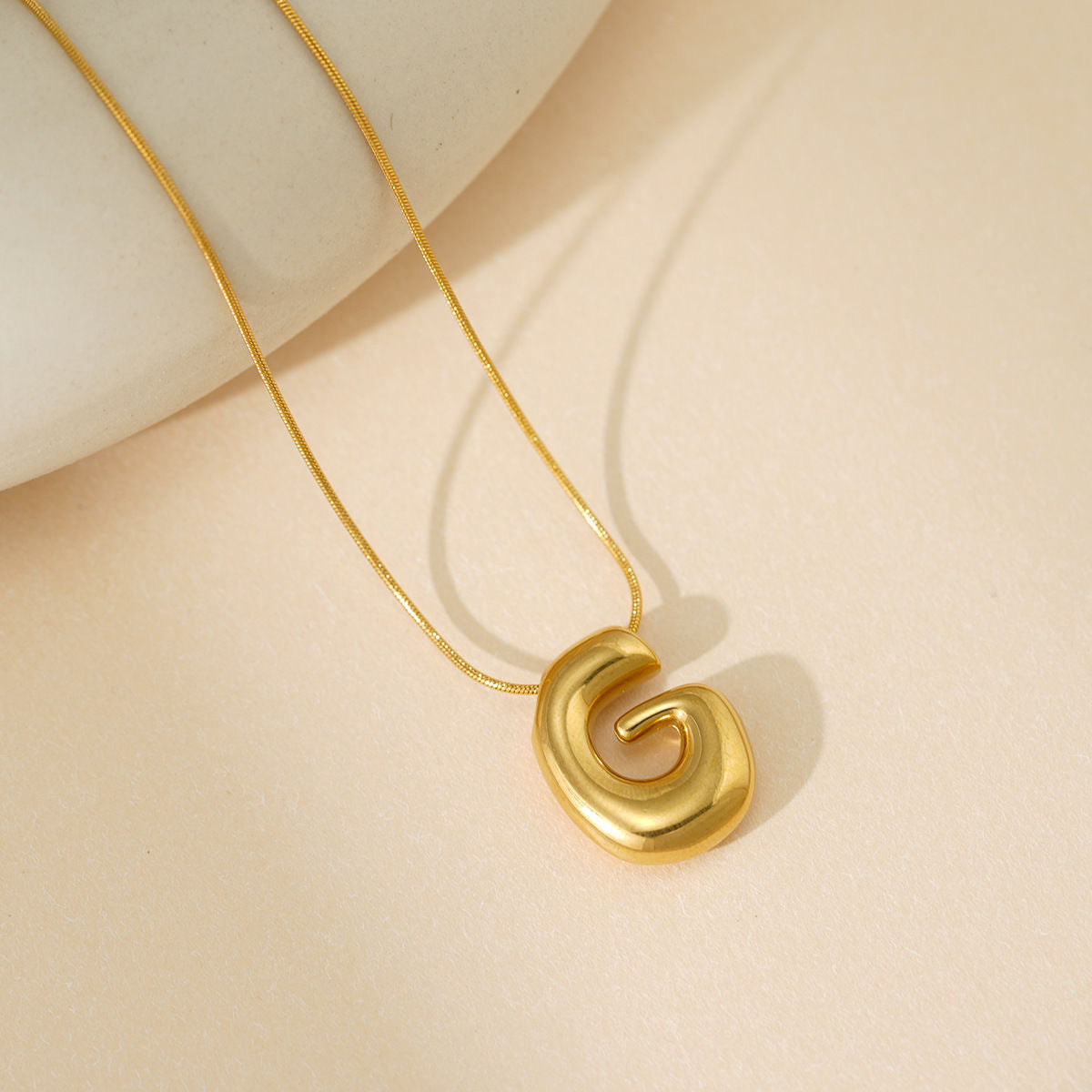 A-Z Bubble Letter Necklace 18K Gold Letter Pendant